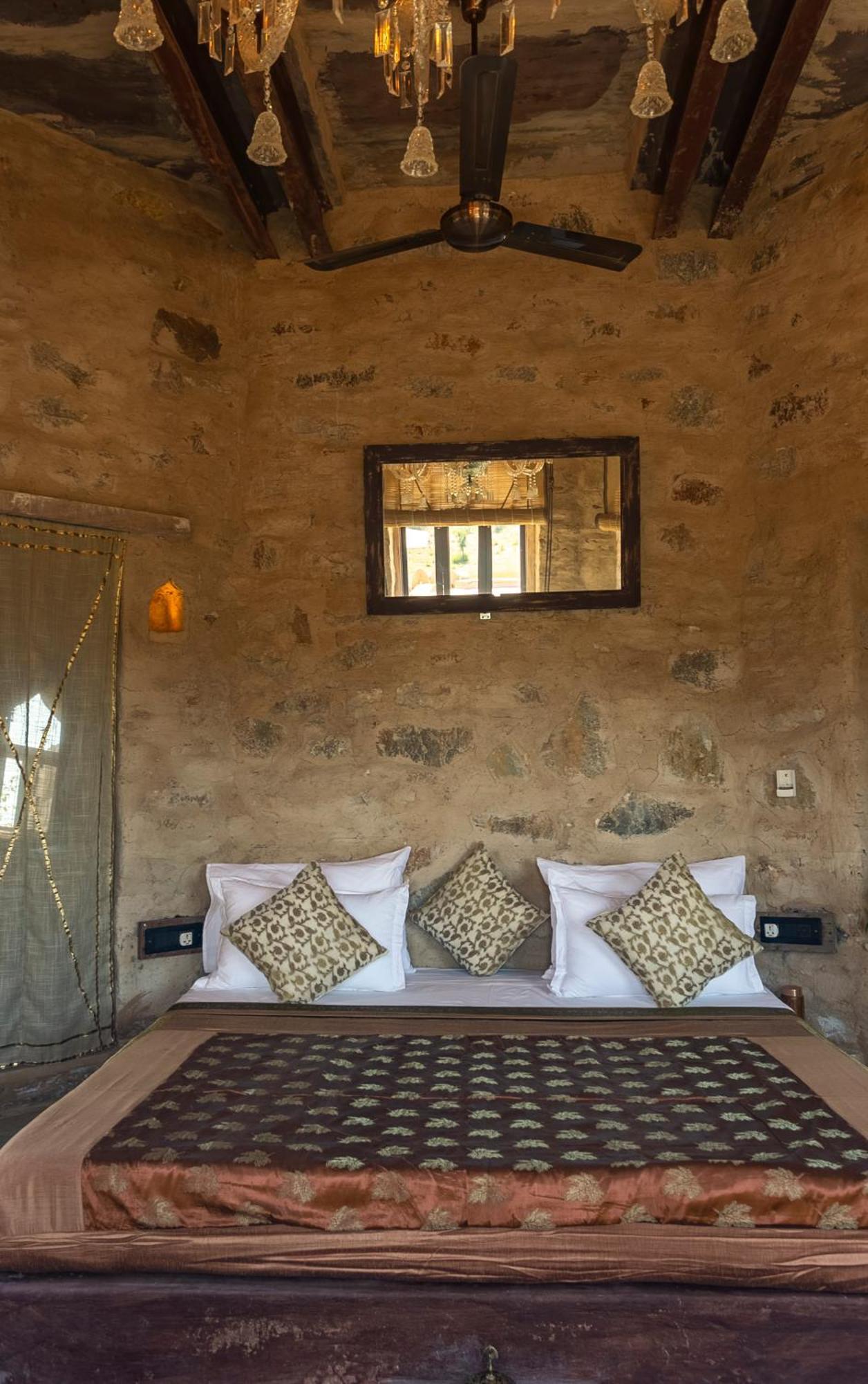 우다이푸르 Manmatha A Luxury Retreat B&B 외부 사진
