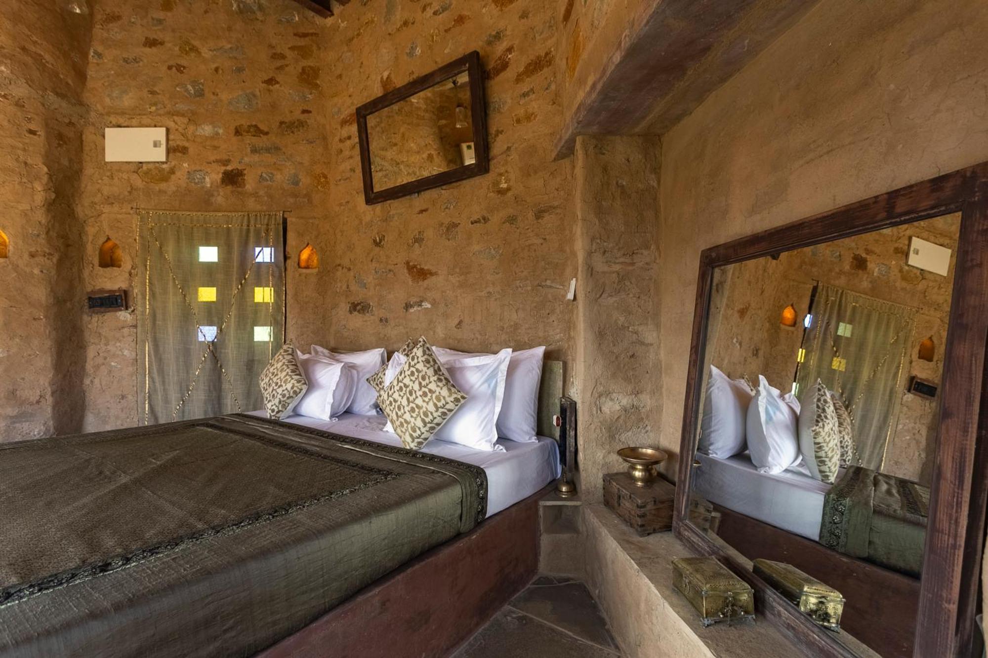 우다이푸르 Manmatha A Luxury Retreat B&B 외부 사진