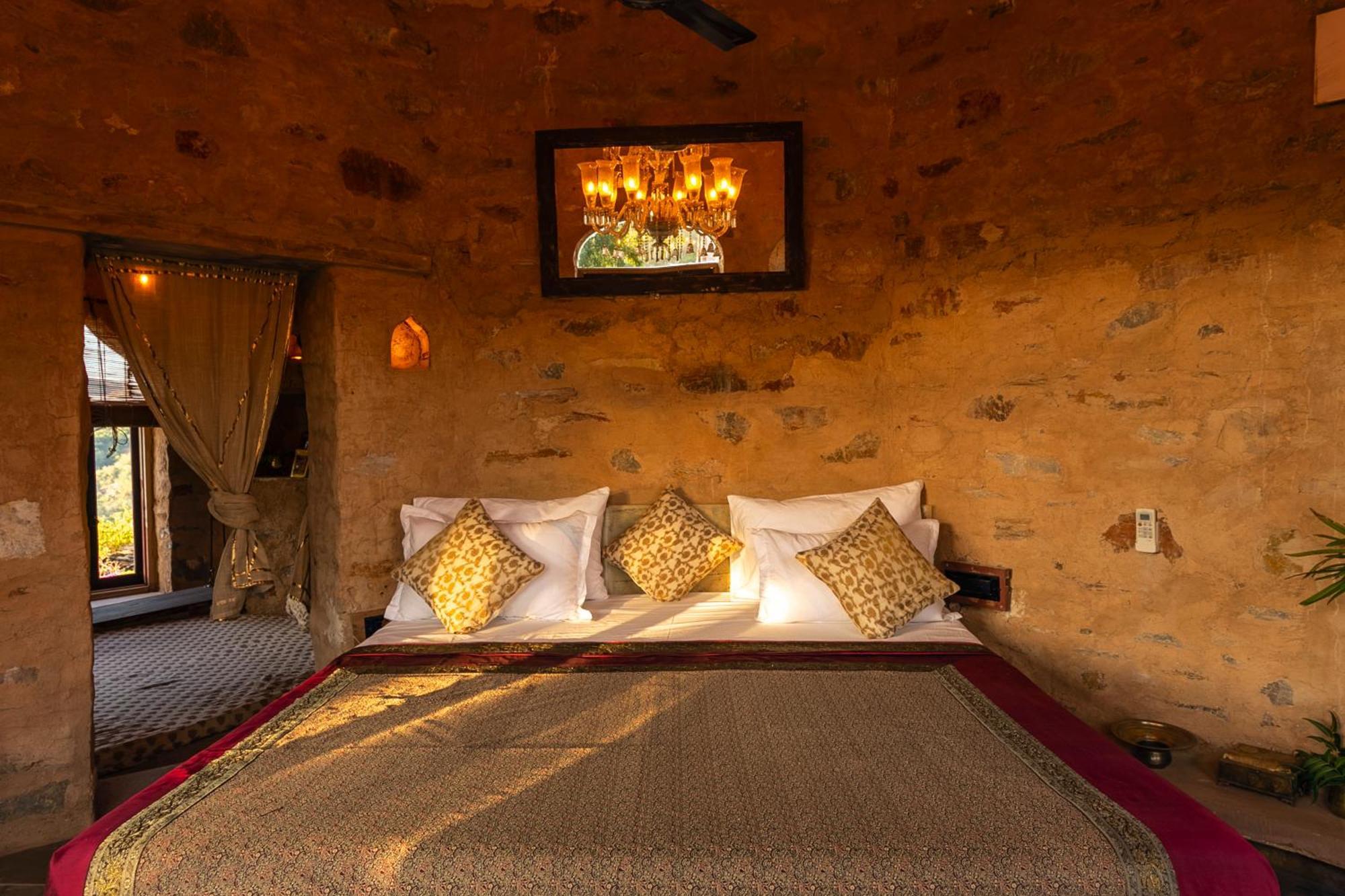 우다이푸르 Manmatha A Luxury Retreat B&B 외부 사진