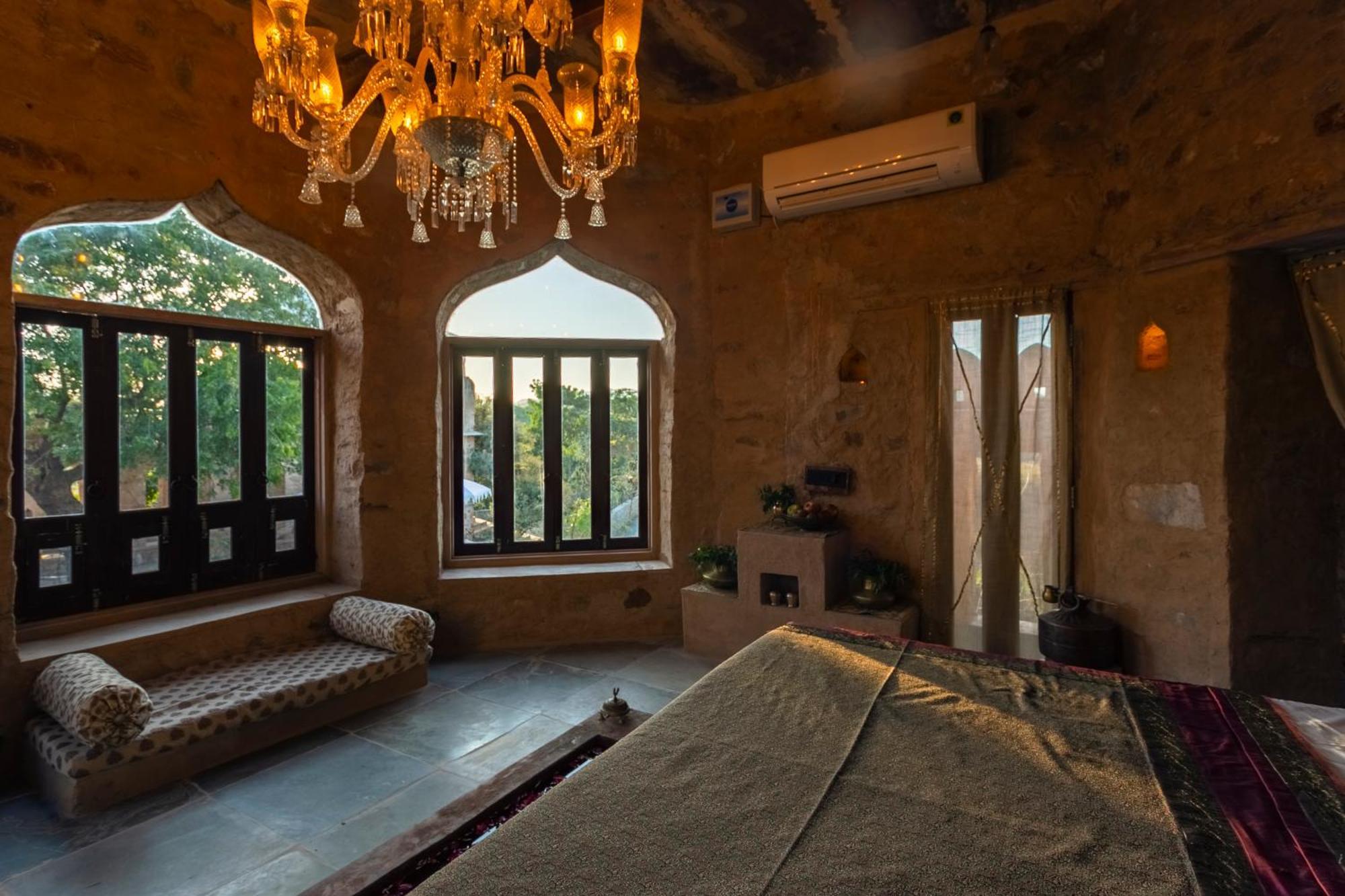 우다이푸르 Manmatha A Luxury Retreat B&B 외부 사진