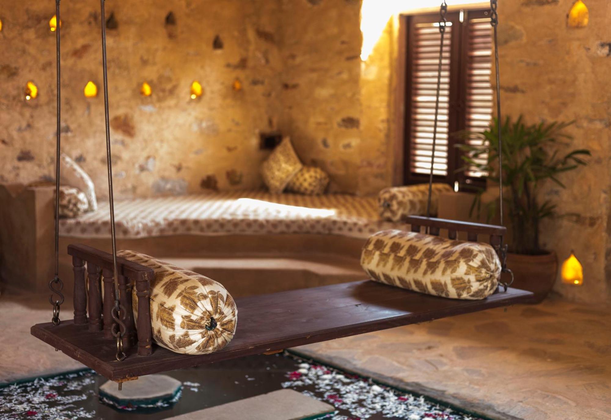 우다이푸르 Manmatha A Luxury Retreat B&B 외부 사진